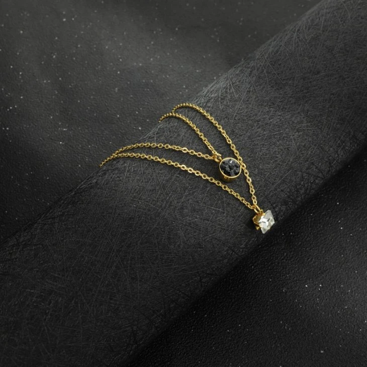 Two-Layer Black & White Zircon Pendant Necklace high quality