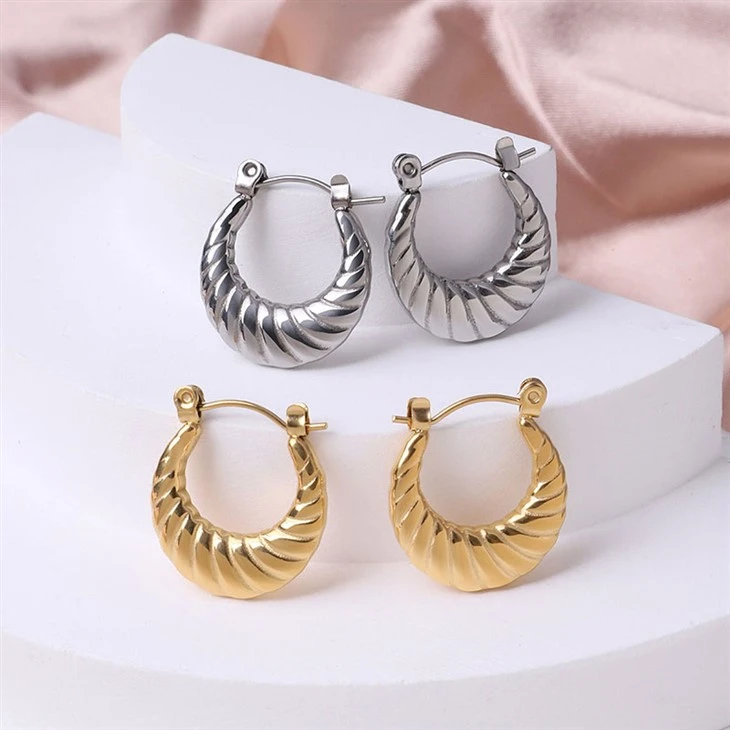 Stainless Steel PVD Plated Chunky Spiral Hoop Earrings Stainless Steel PVD Plated Chunky Spiral Hoop Earrings